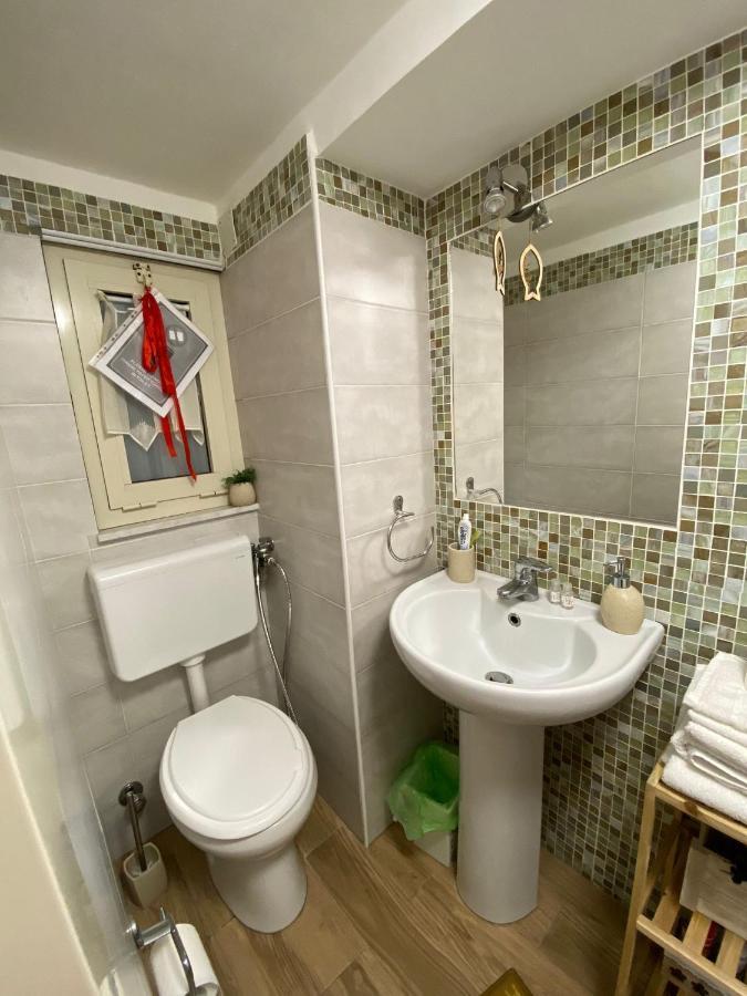 Viky House Apartment คาตาเนีย ภายนอก รูปภาพ
