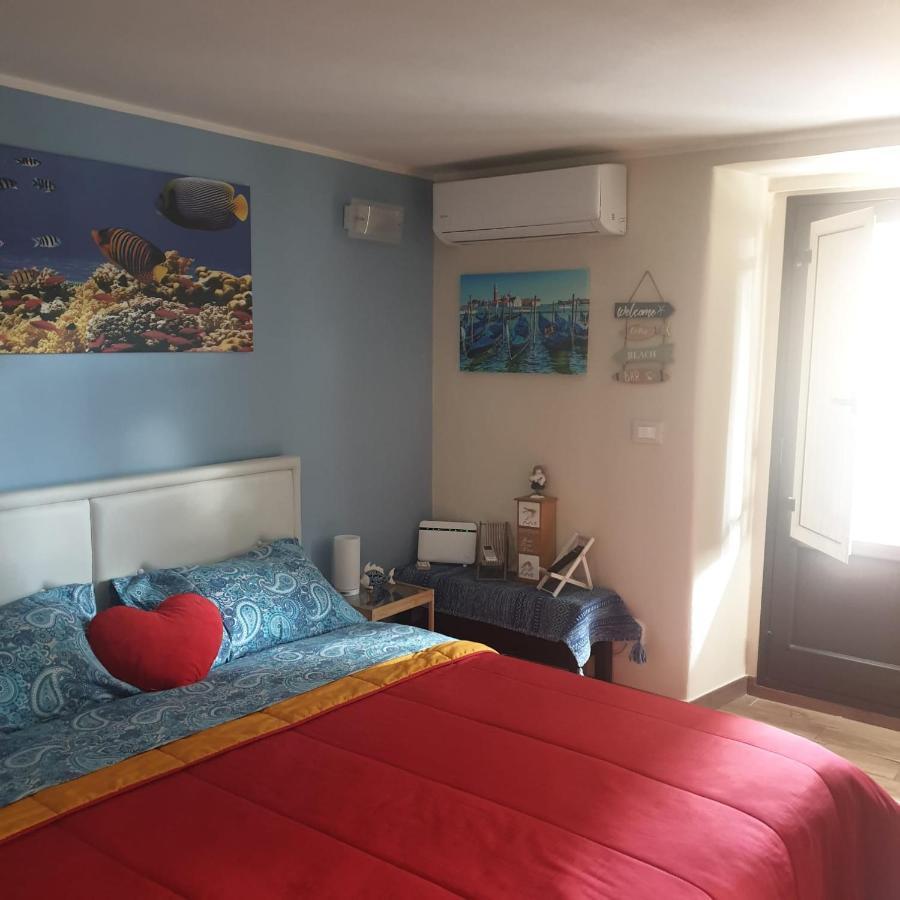 Viky House Apartment คาตาเนีย ภายนอก รูปภาพ